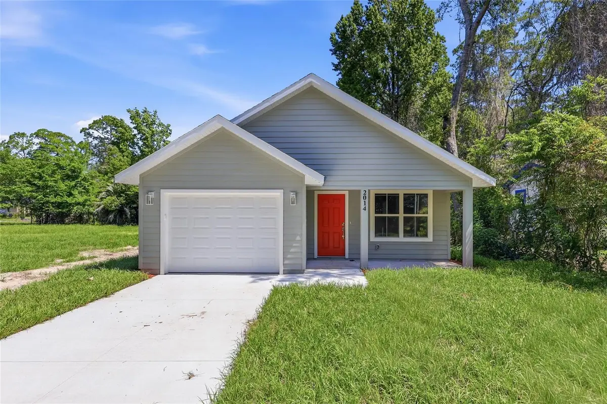 925 NE 19th Street, Gainesville, FL 32641 - #1