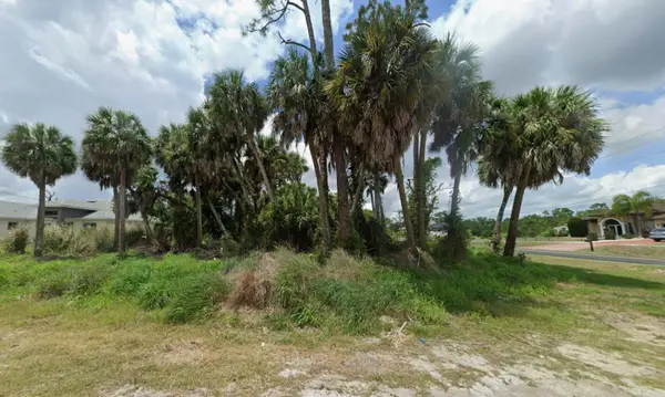 11 Warrington Boulevard, PORT CHARLOTTE, FL 33954