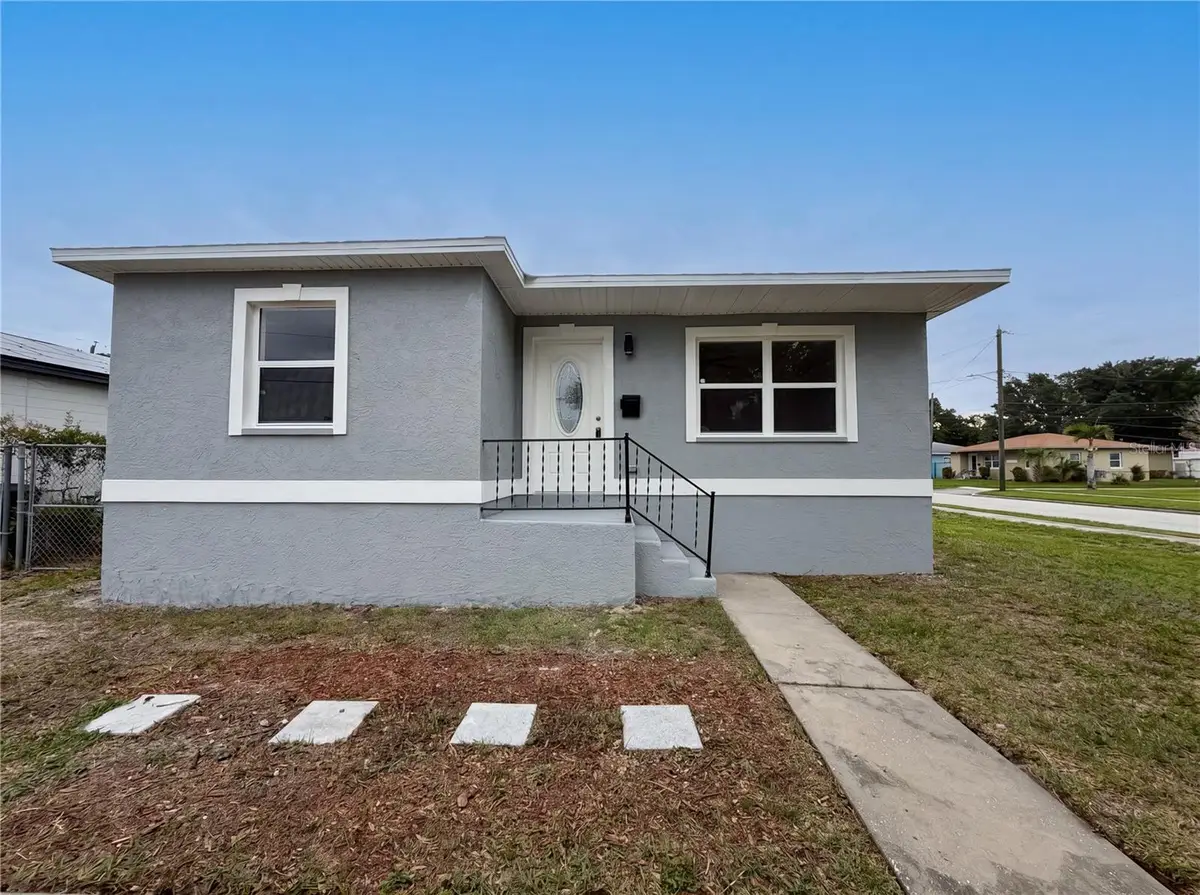 845 40th Avenue S, Saint Petersburg, FL 33705 - #1