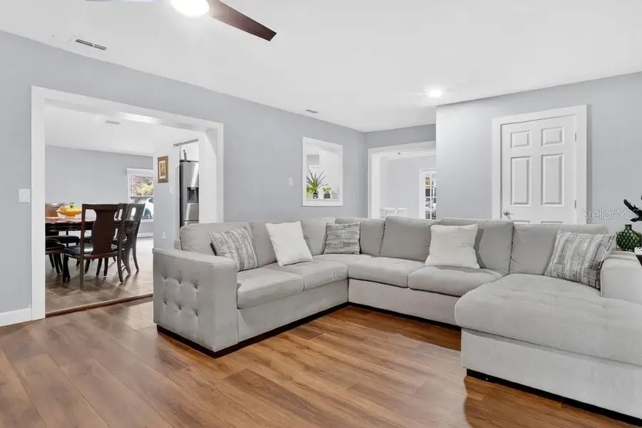 1092 W Riviera Boulevard, Oviedo, FL 32765 - #2