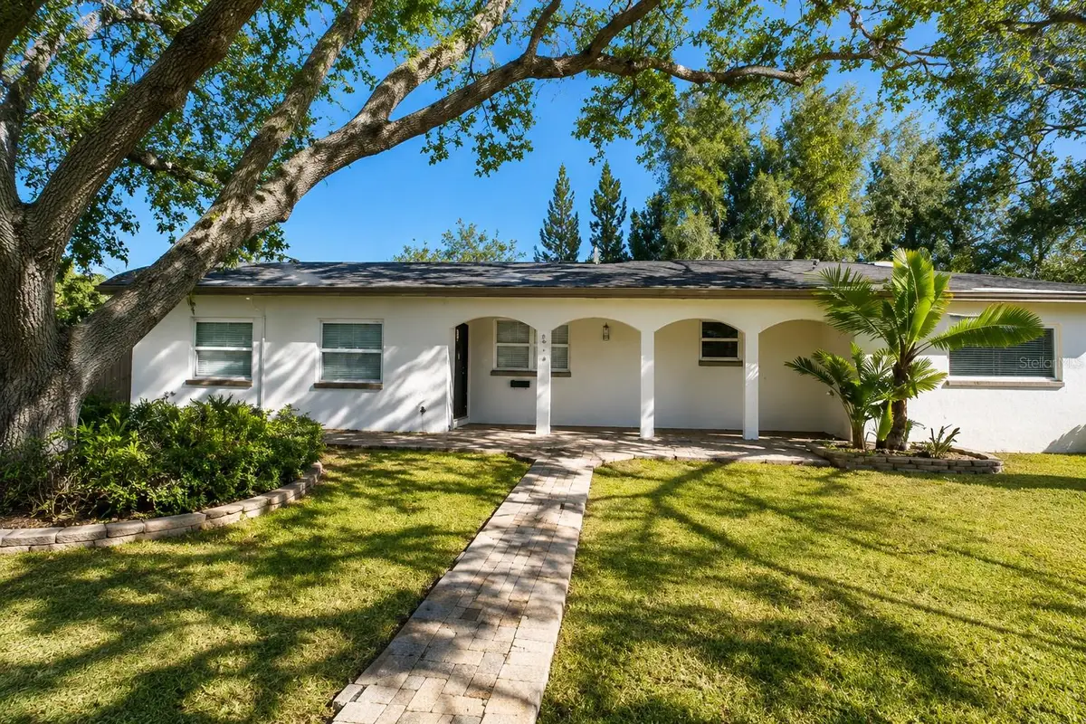 4001 Arkansas Avenue Ne, Saint Petersburg, FL 33703 - #1