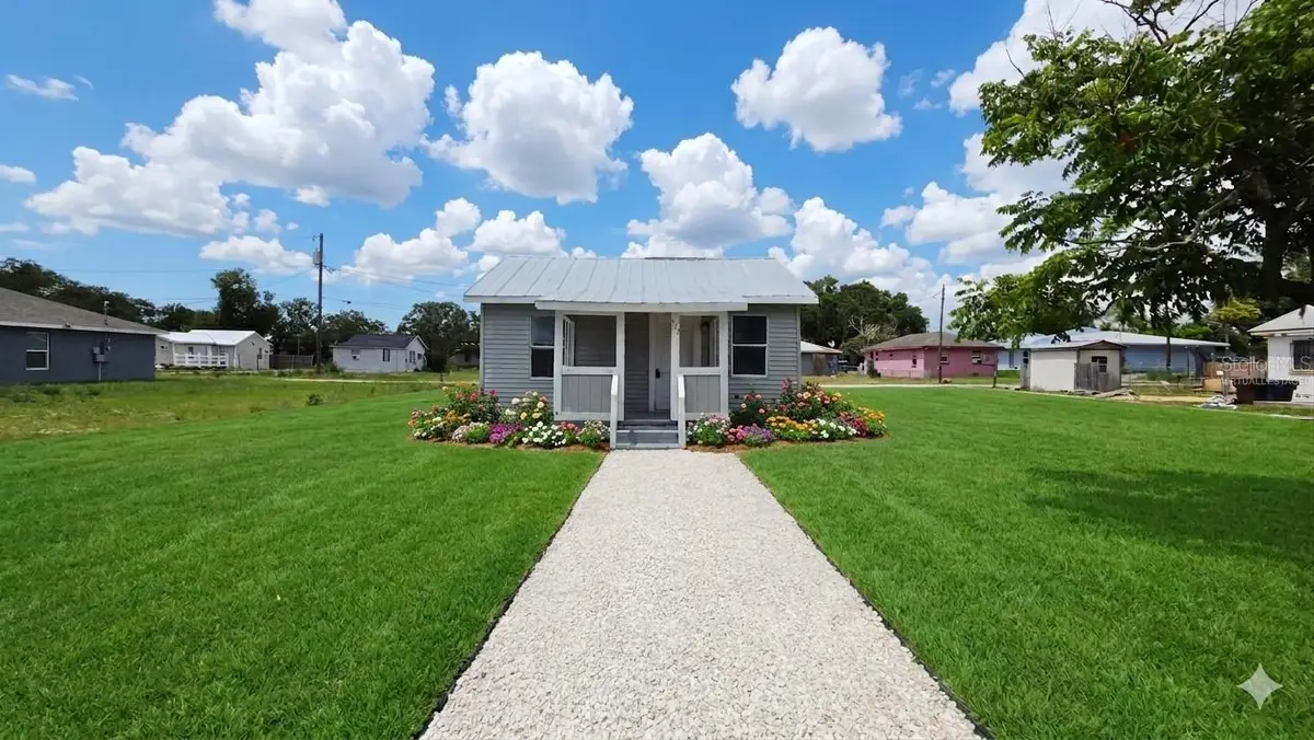 513 Lincoln Avenue, Lake Wales, FL 33853 - #1