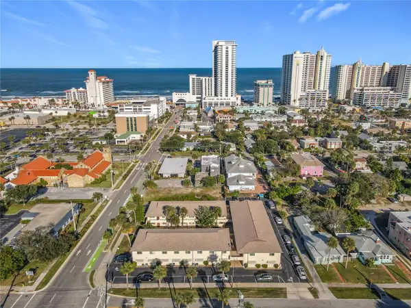 400 Oakridge Boulevard #21, DAYTONA BEACH, FL 32118