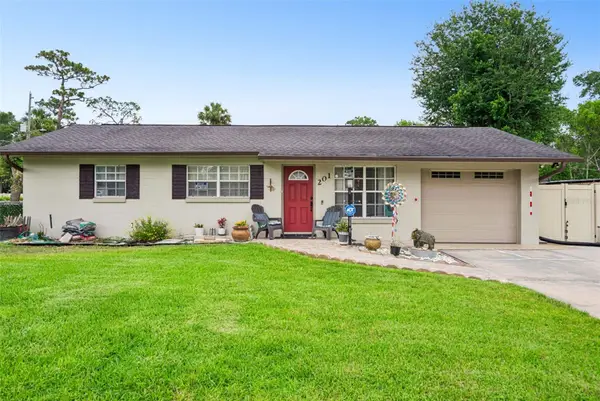 201 S Embrey Drive, CASSELBERRY, FL 32707