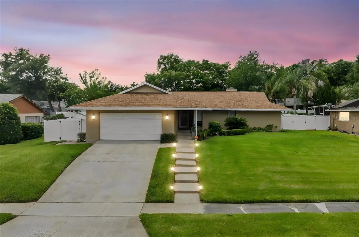 404 Barclay Avenue, Altamonte Springs, FL 32701 - #1