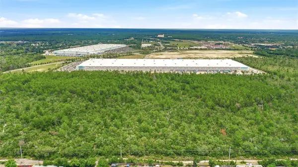 Amelia (paper) Avenue, DELTONA, FL 32725