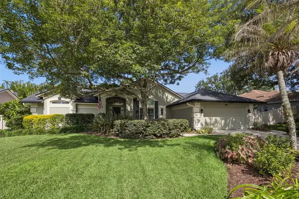 1056 New Castle Lane, OVIEDO, FL 32765