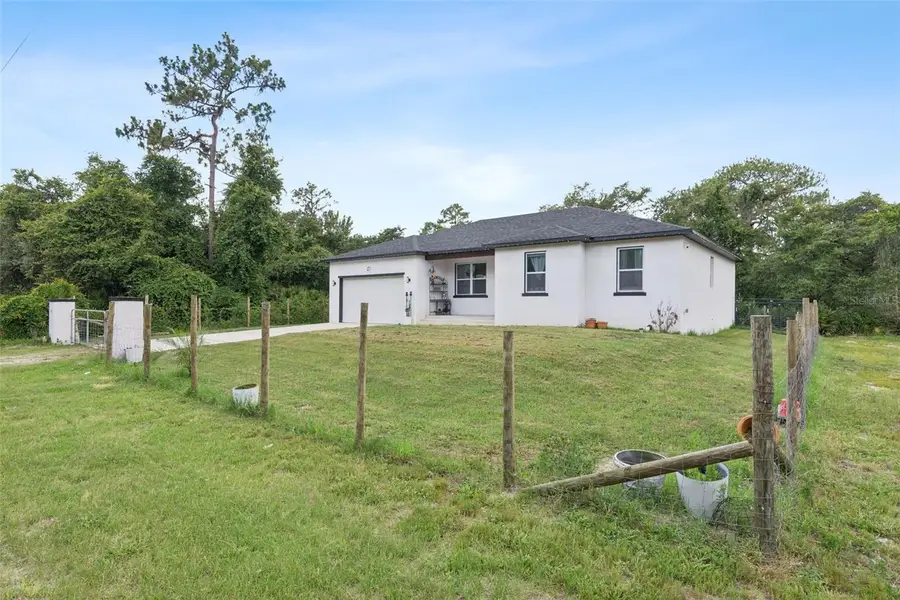 45551 Carolina Street, Paisley, FL 32767 - #2