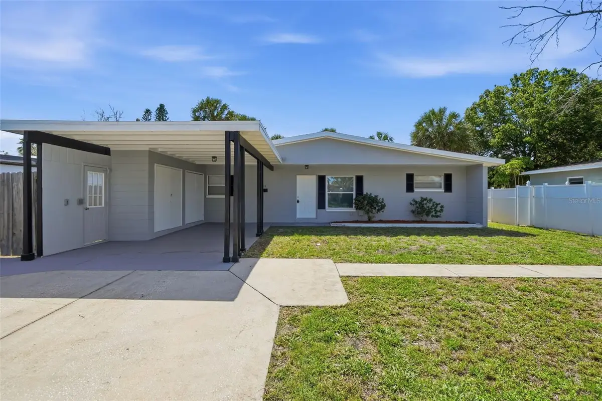 3934 Helena Street Ne, Saint Petersburg, FL 33703 - #1
