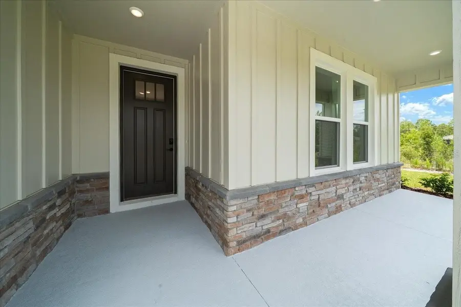 16213 Penn State Road, Weeki Wachee, FL 34614 - #2