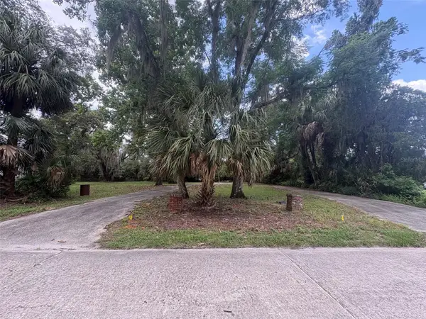346 W University Avenue, ORANGE CITY, FL 32763