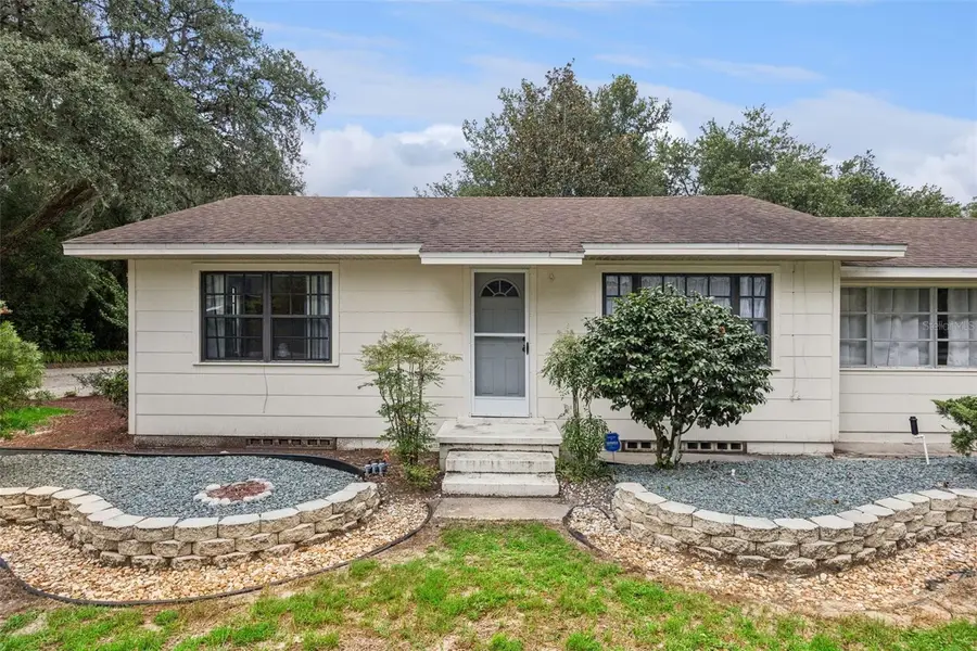 800 E Lansdowne Avenue, Orange City, FL 32763 - #2