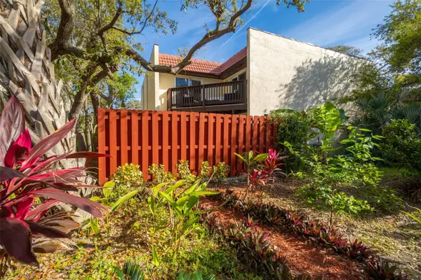 8762 Live Oak Court, CAPE CANAVERAL, FL 32920