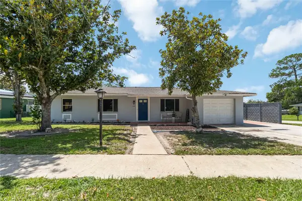 1624 Bloomfield Avenue, DELTONA, FL 32725