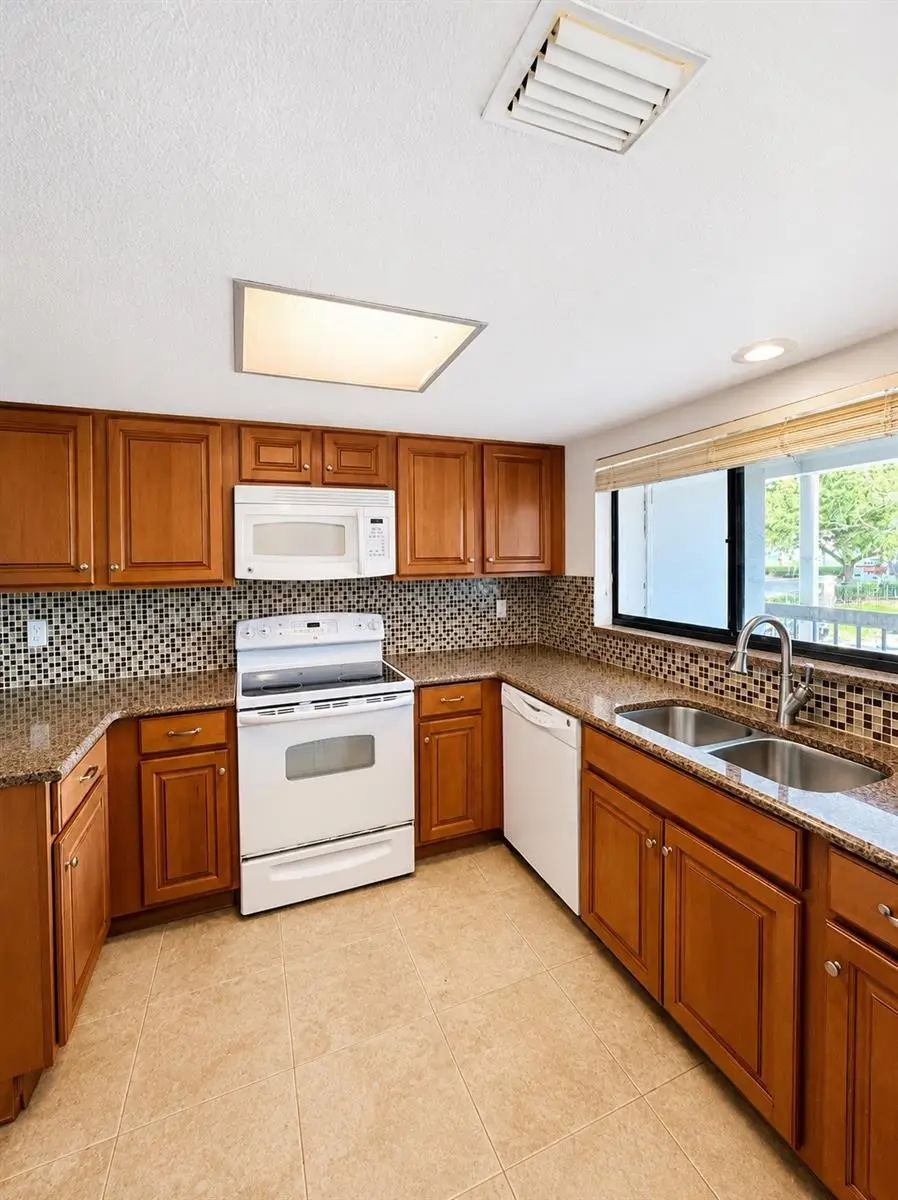 1054 Lotus Cove Court #633, Altamonte Springs, FL 32714 - #2