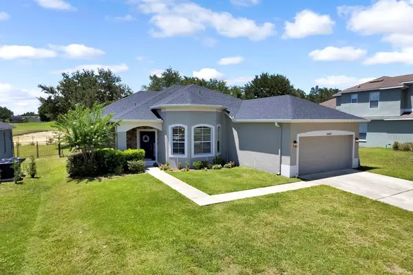 34037 Fortunado Street, SORRENTO, FL 32776