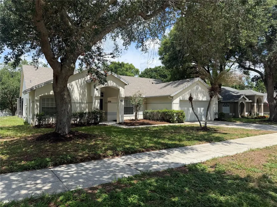 878 High Pointe Circle, Minneola, FL 34715 - #2