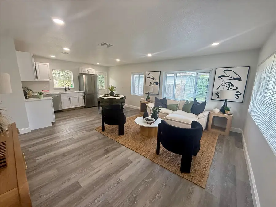 825 E Church Ave, Longwood, FL 32750 - #3
