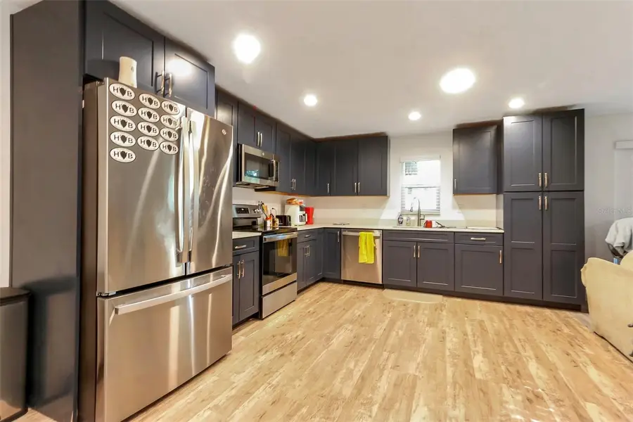 923 Oxford Street, Longwood, FL 32750 - #3
