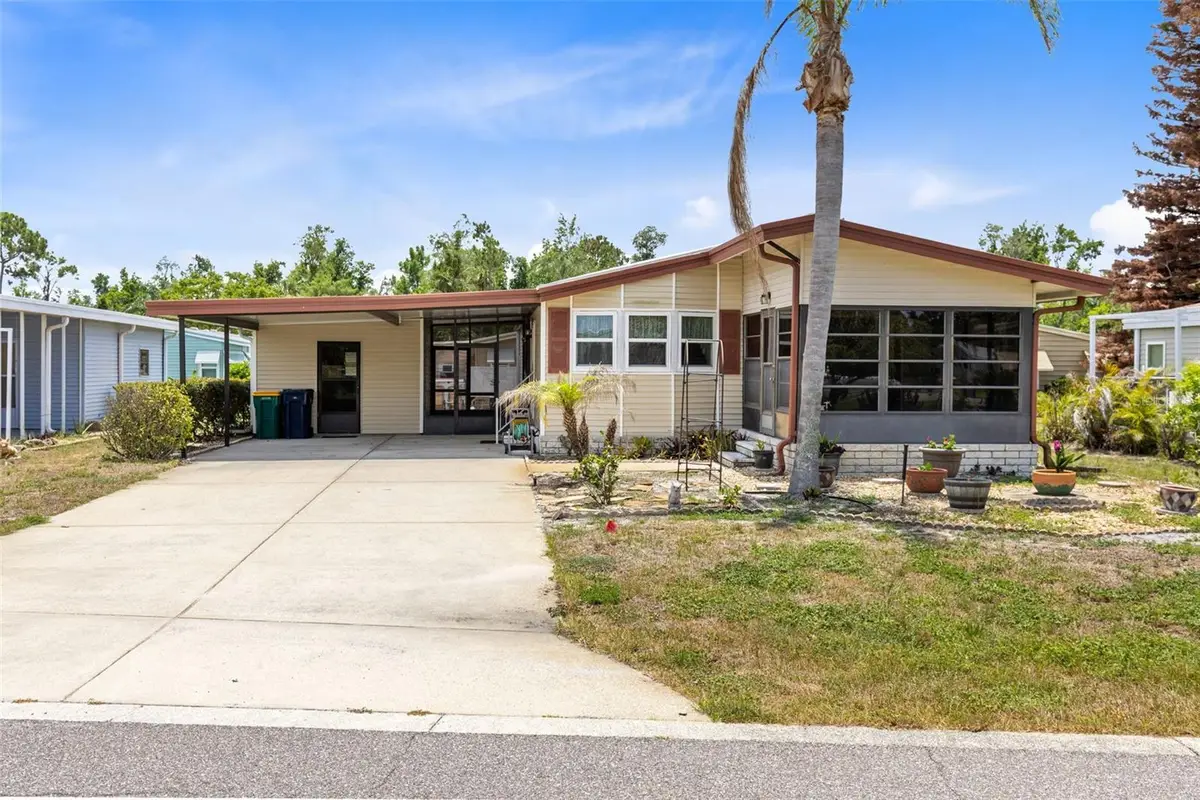 3217 Rainbow Road, Tavares, FL 32778 - #1