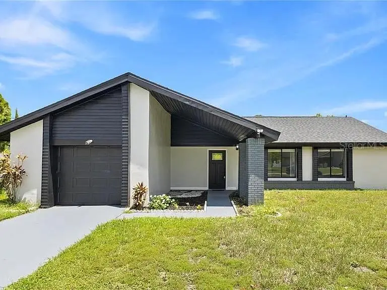 17 S Flag Ct, Poinciana, FL 34759 - #1