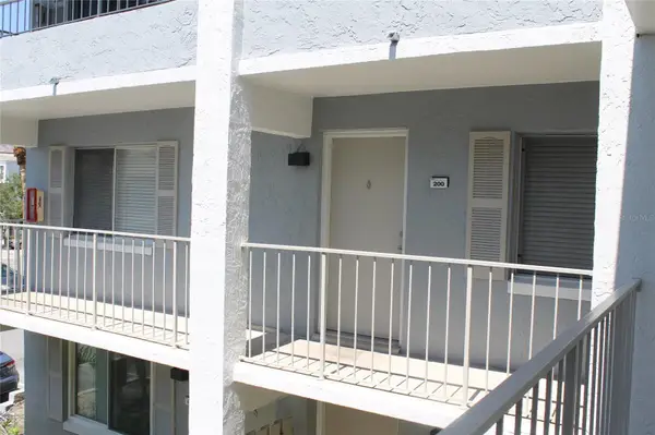 151 Oyster Bay Circle #200, ALTAMONTE SPRINGS, FL 32701