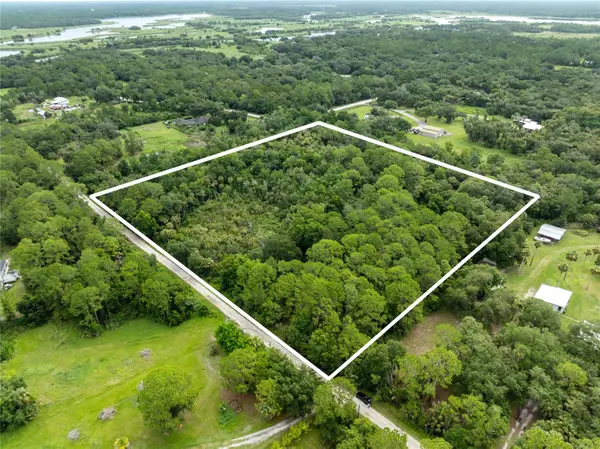 2750 Perch Road, GENEVA, FL 32732