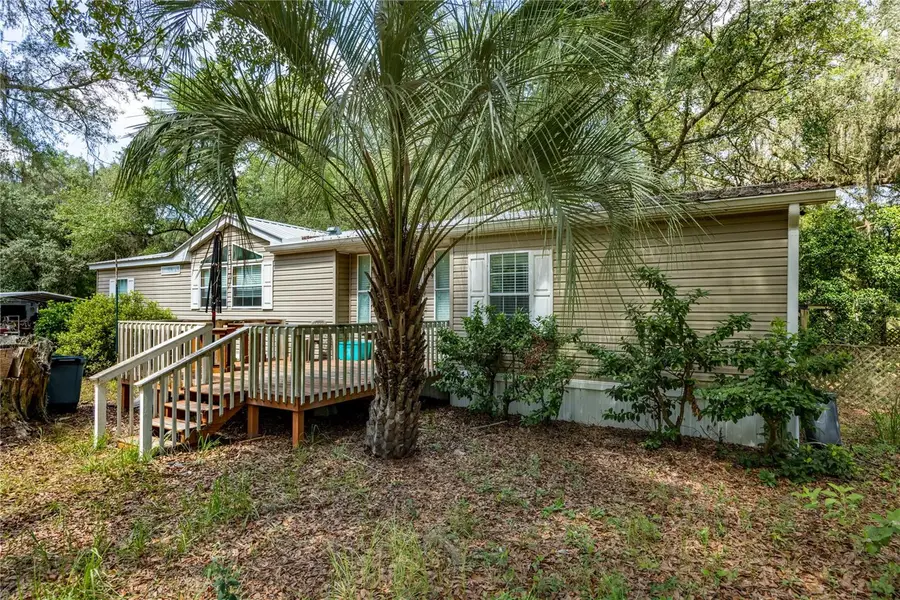 819 Lenore Avenue, Interlachen, FL 32148 - #2