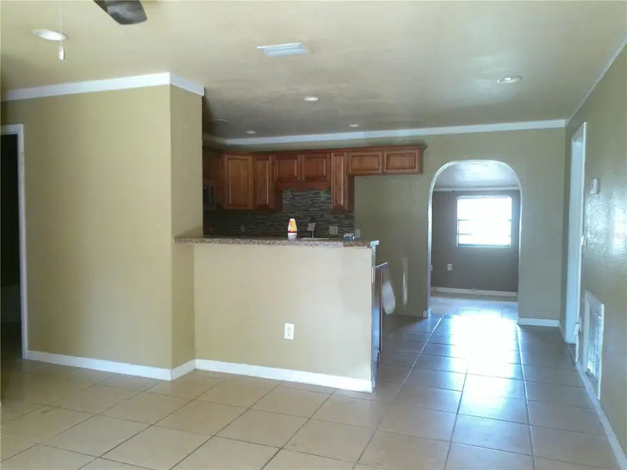 912 Oakhurst Drive, Deland, FL 32720 - #3