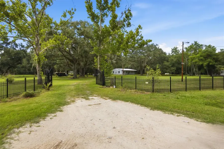 18127 Cedarhurst Road, Orlando, FL 32820 - #2