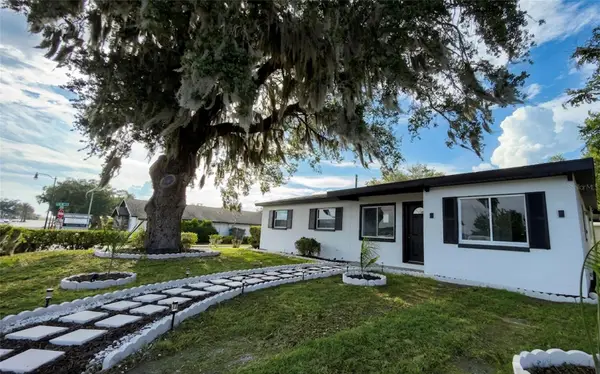 1000 E Dixie Avenue, LEESBURG, FL 34748