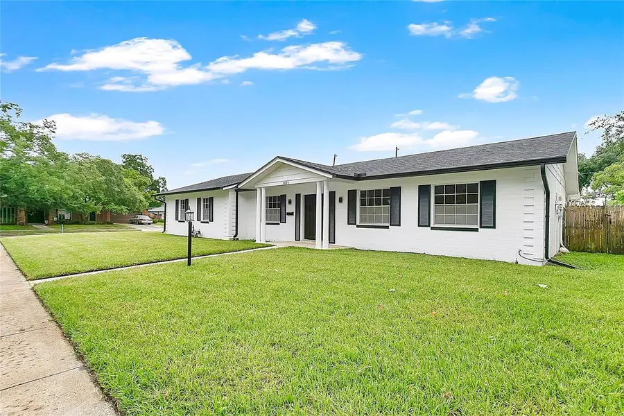 2494 Castlewood Road, Maitland, FL 32751 - #2