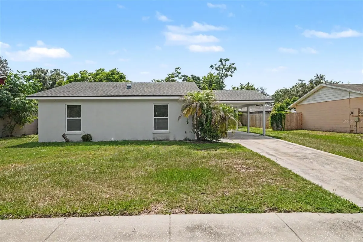 1224 Oak Valley Drive, Seffner, FL 33584 - #1