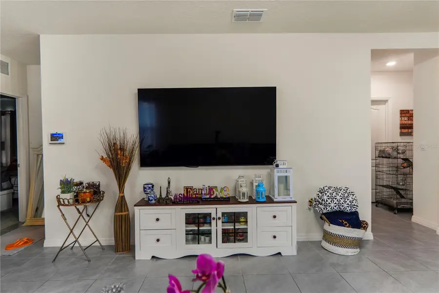 2606 Angel Falls Drive, Davenport, FL 33837 - #3