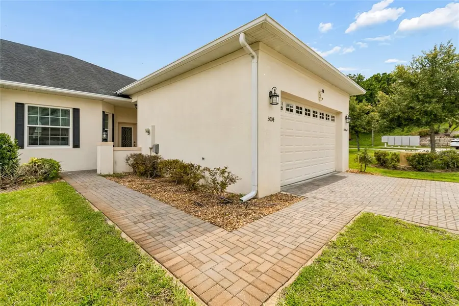 3004 Manitoba Avenue, Groveland, FL 34736 - #3