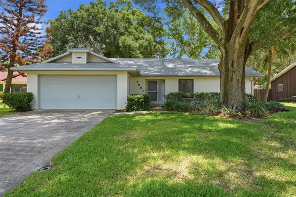 1507 Blackberry Court, EUSTIS, FL 32726