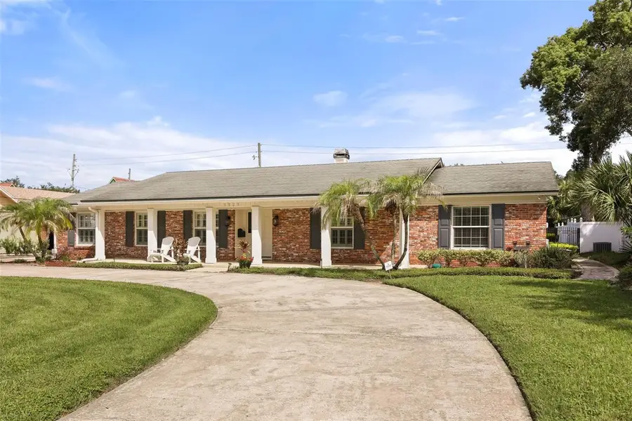1523 Lake Shore Drive, Orlando, FL 32803 - #2