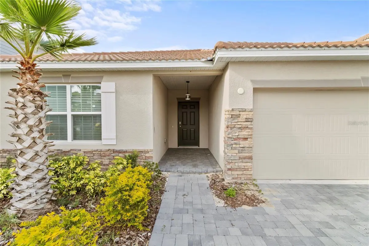 1154 Oak Bluff Drive, Davenport, FL 33837 - #1
