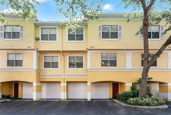 1952 Legacy Cove Drive #1952, MAITLAND, FL 32751