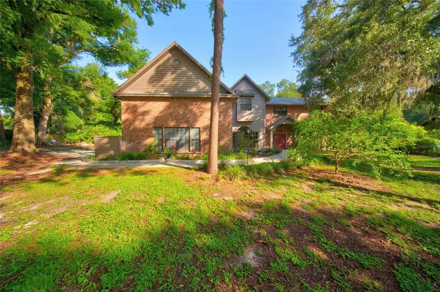 908 Oak Hollow Place, Brandon, FL 33510 - #2