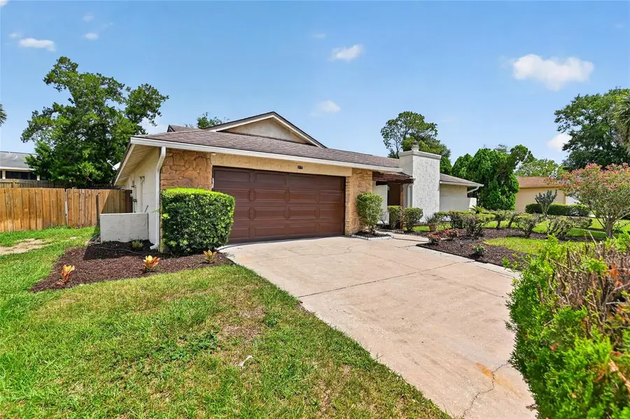 3179 Foxwood Dr, Apopka, FL 32703 - #2