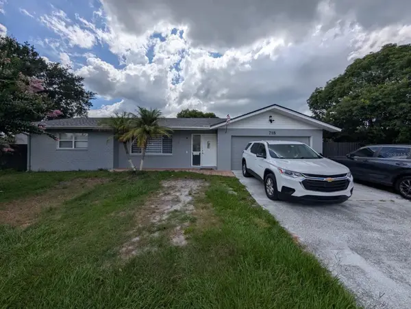 718 Park Manor Drive, ORLANDO, FL 32825