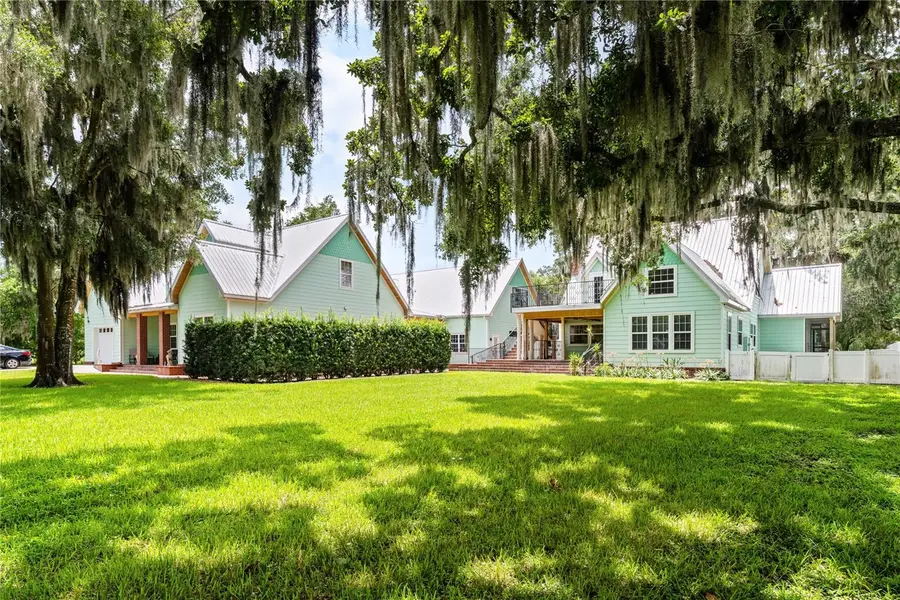 2424 E New York Avenue, Deland, FL 32724 - #3