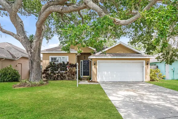 1840 Summer Walk Circle, SARASOTA, FL 34232