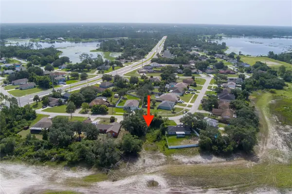 2599 Hillview Circle, DELTONA, FL 32725