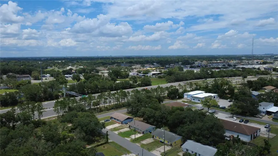 5956 W Amelia Street, Orlando, FL 32835 - #2