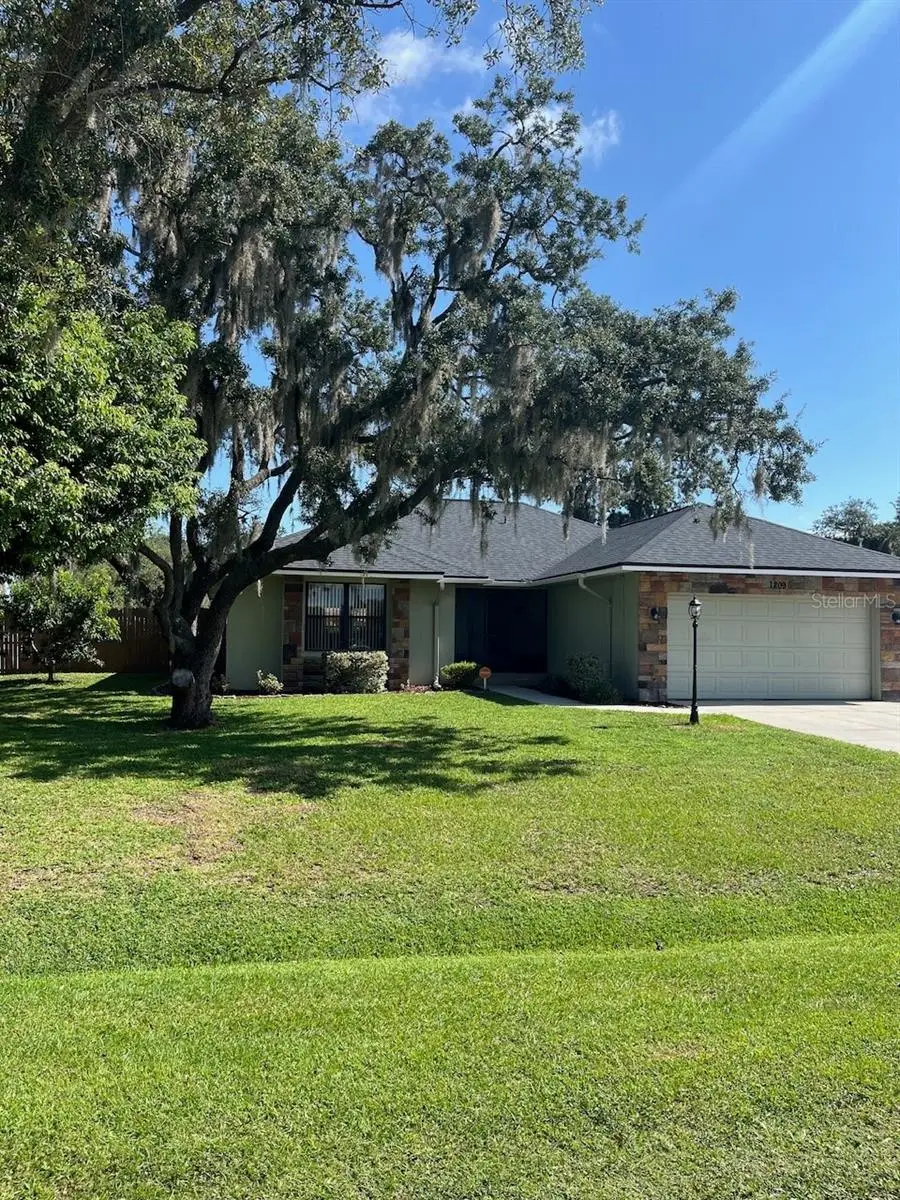 1209 Lake Loop, Winter Haven, FL 33880 - #2
