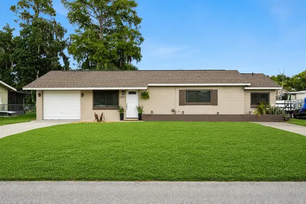 31834 Blanton Lane, TAVARES, FL 32778