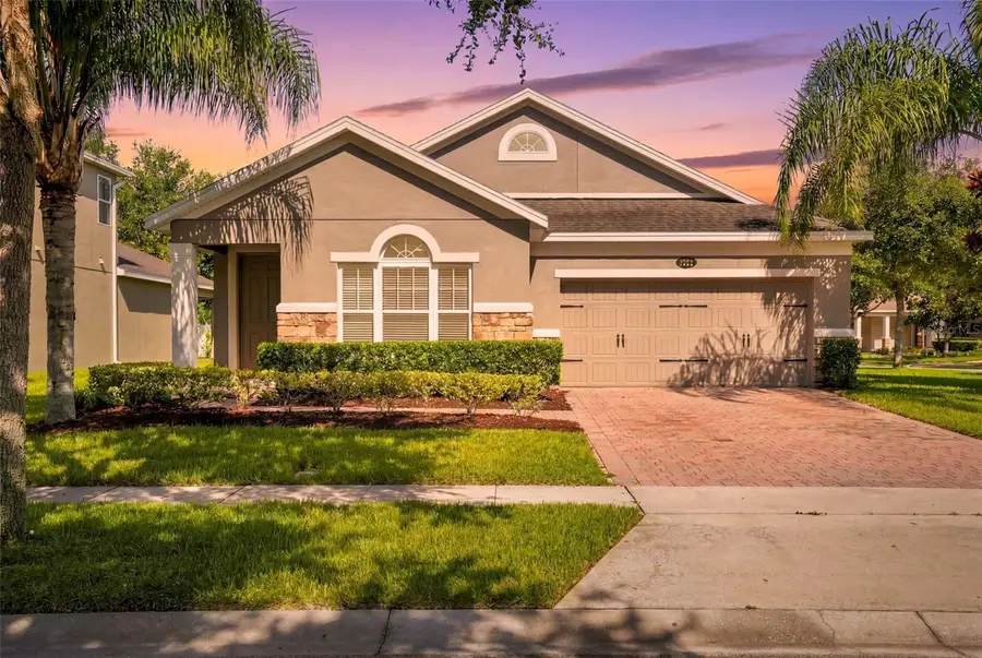 1061 Cosmos Way, Oviedo, FL 32766 - #2