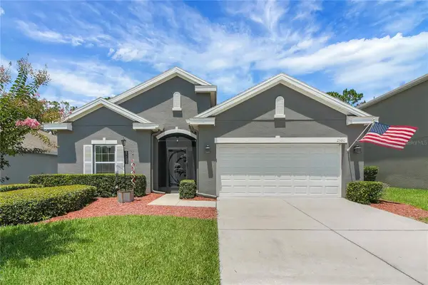 2580 Plumadore Drive, GRAND ISLAND, FL 32735